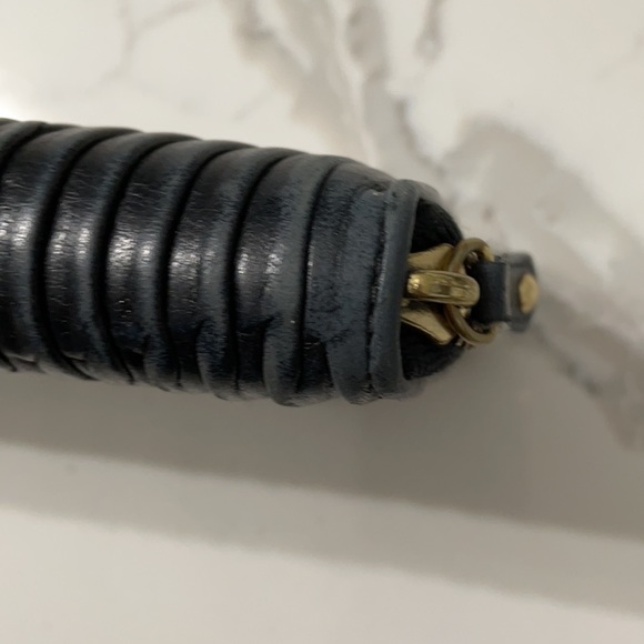 Coach Black Leather Zip Around Wallet - Picture 3 of 9